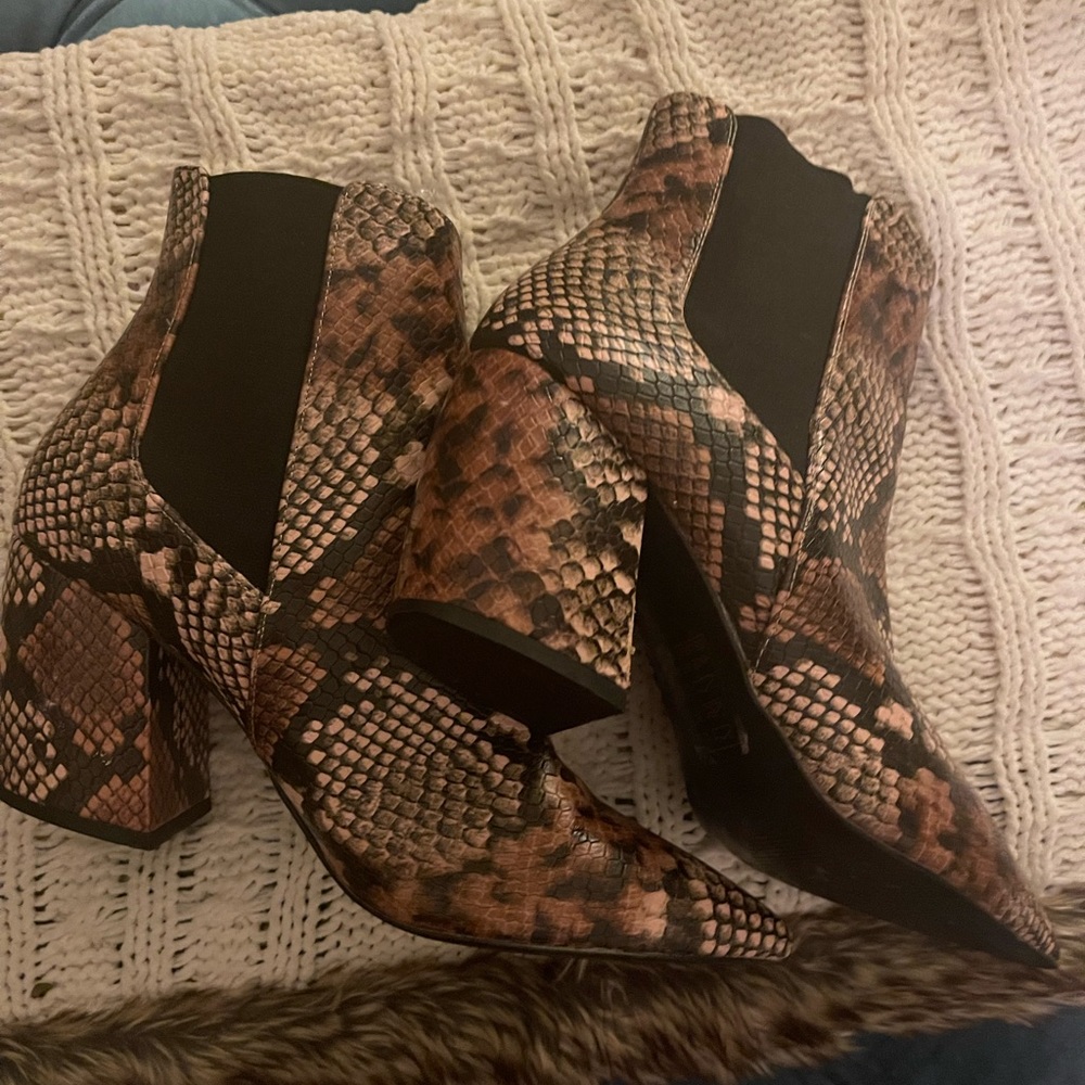 Quips Faux Snakeskin Boots - Picture 3 of 6